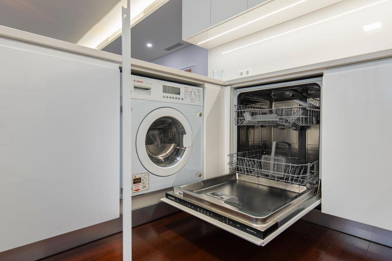 Touch Of Class 2Bdr Apartment By Lovelystay กาชไกช์ ภายนอก รูปภาพ