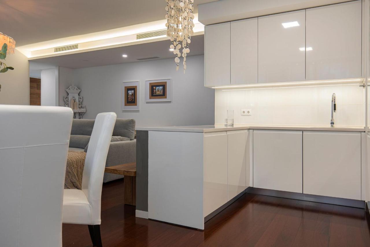Touch Of Class 2Bdr Apartment By Lovelystay กาชไกช์ ภายนอก รูปภาพ